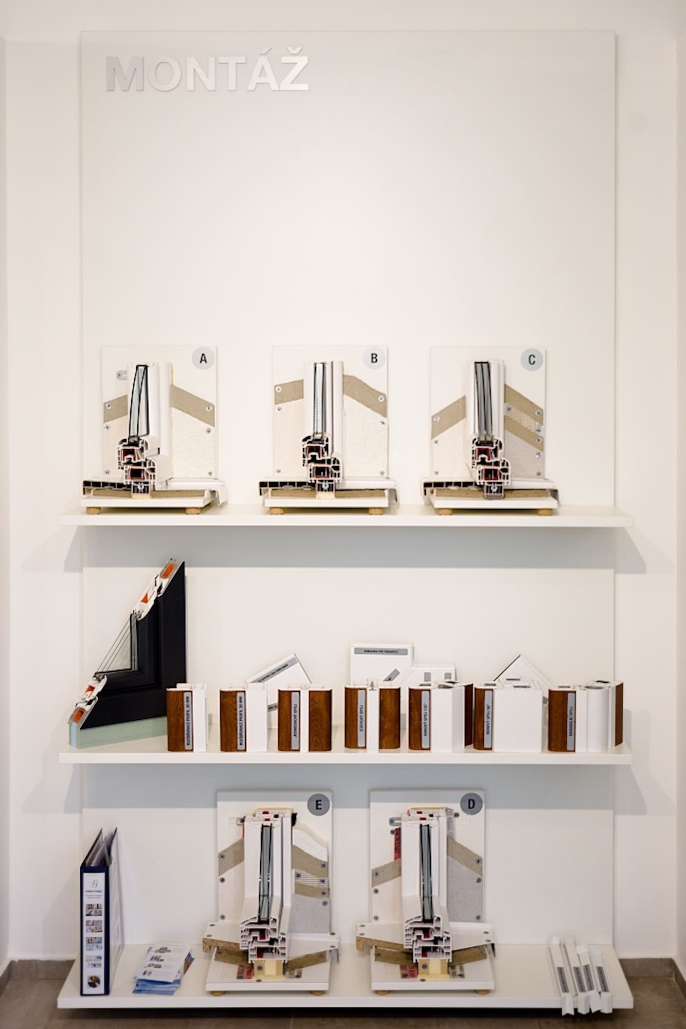 Okna a dveře „naživo“ v showroomu