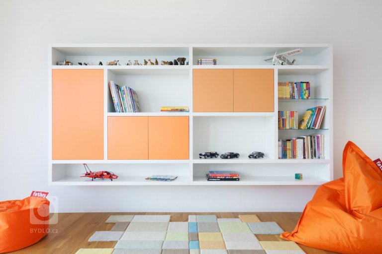 add picture to album