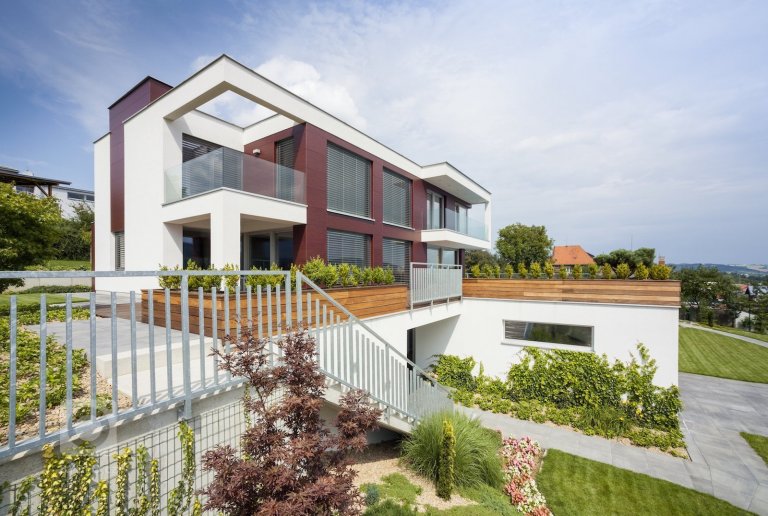 add picture to album