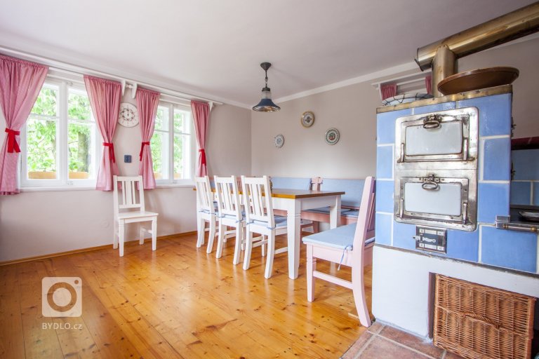 add picture to album