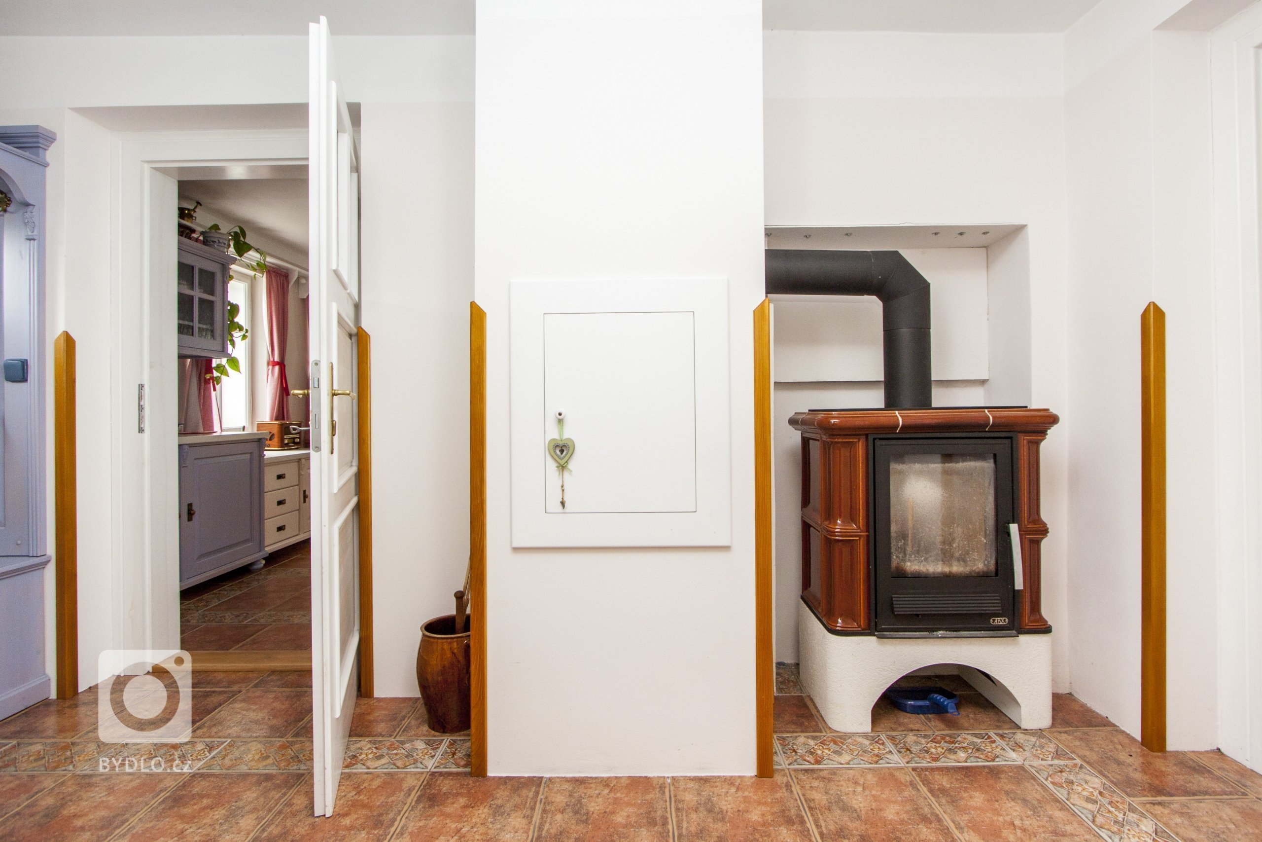 Venkvská chalupa v Českém ráji.&nbsp;Na této krásné chalupě jsem měla možnost spolupracovat od návrhu barevnosti nábytku až po výběr veškerých dekorací a…