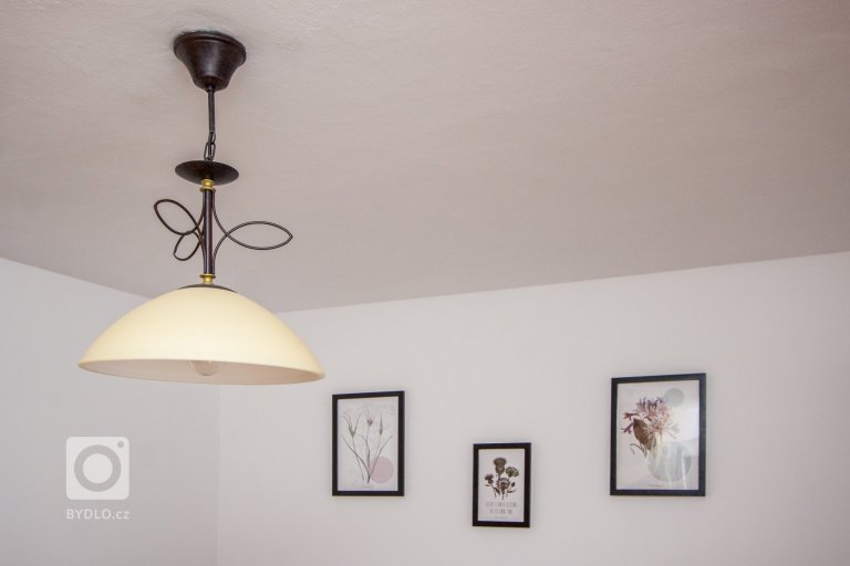 add picture to album