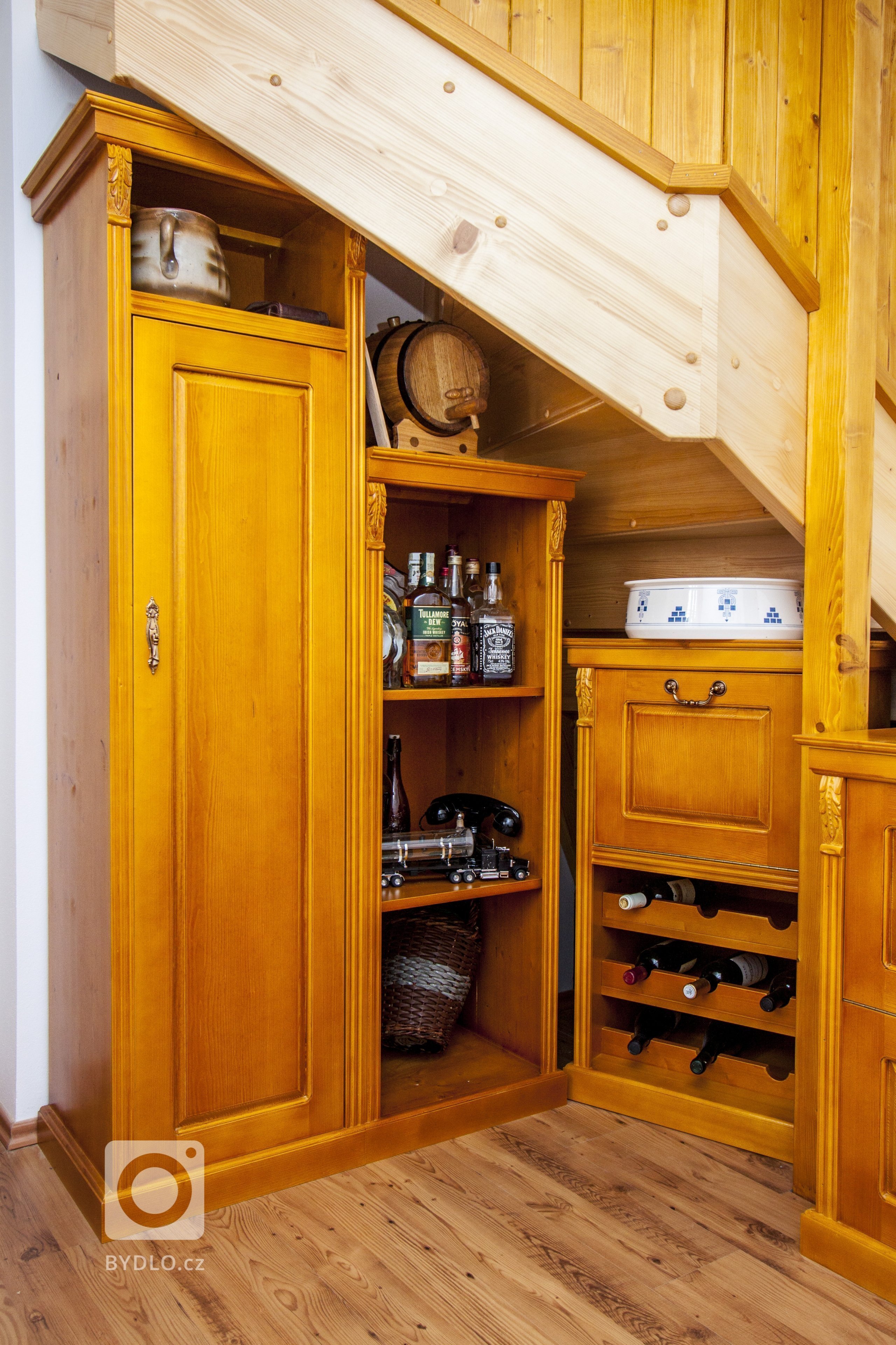 Venkvská chalupa v Českém ráji.&nbsp;Na této krásné chalupě jsem měla možnost spolupracovat od návrhu barevnosti nábytku až po výběr veškerých dekorací a…