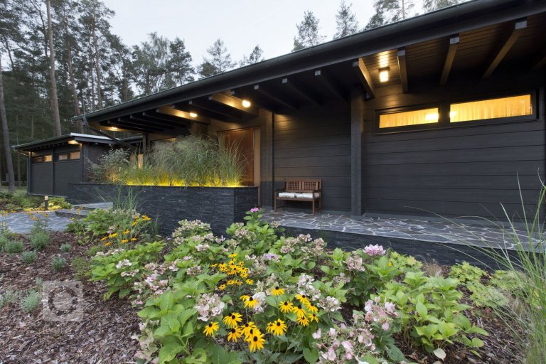 add picture to album