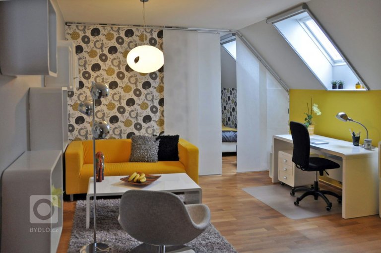 add picture to album