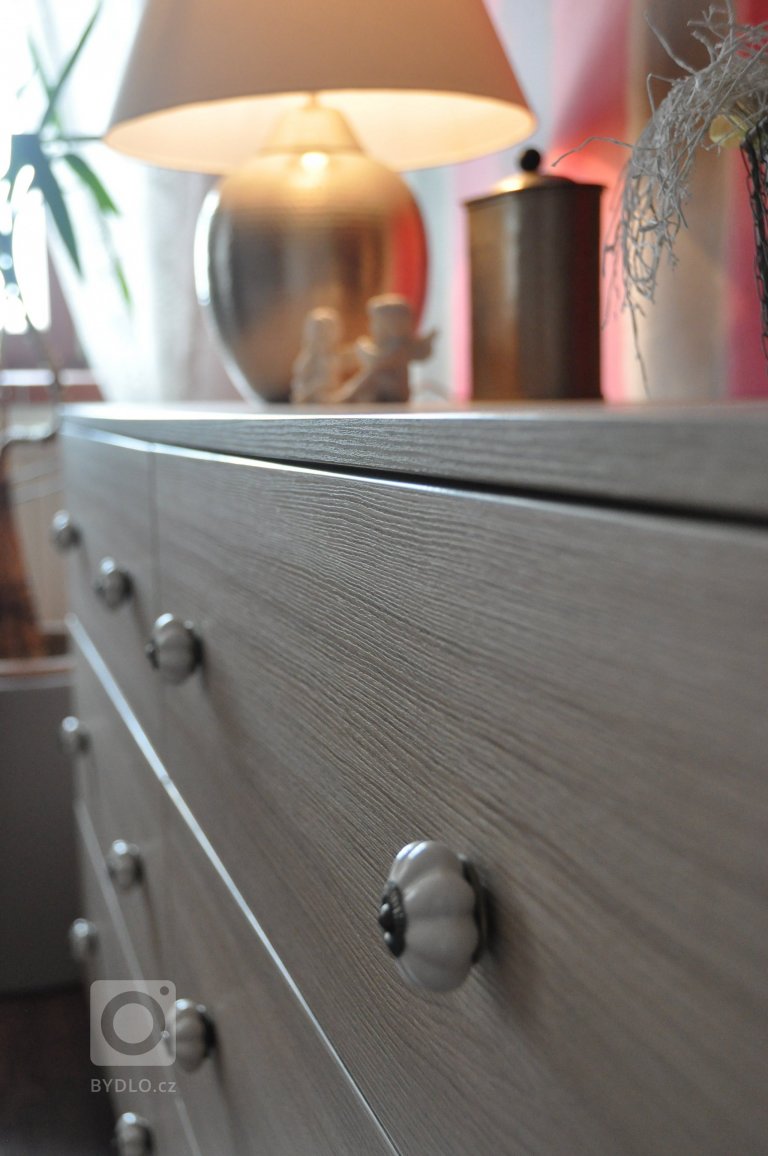 add picture to album