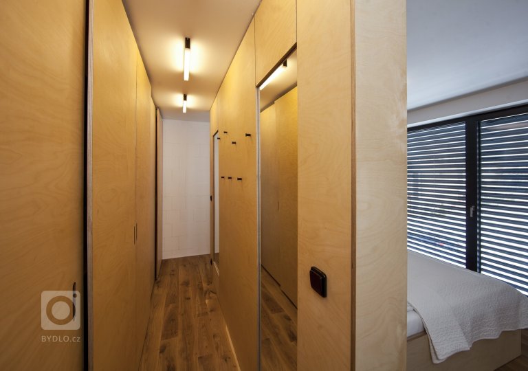 add picture to album