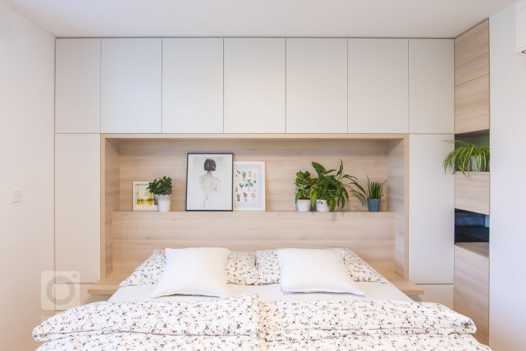 add picture to album