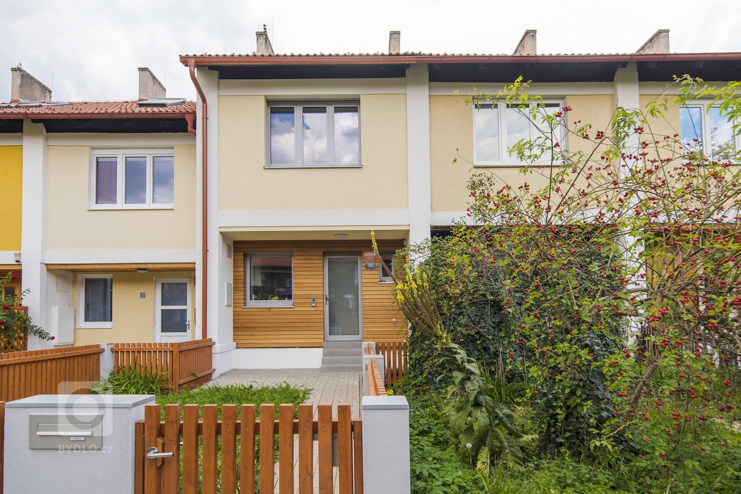 Sídliště Solidarita v&nbsp;pražských Strašnicích je momentálně vyhledávanou lokalitou, která tvoří doslova malé město ve městě. Původní kolonie byla vystavena…