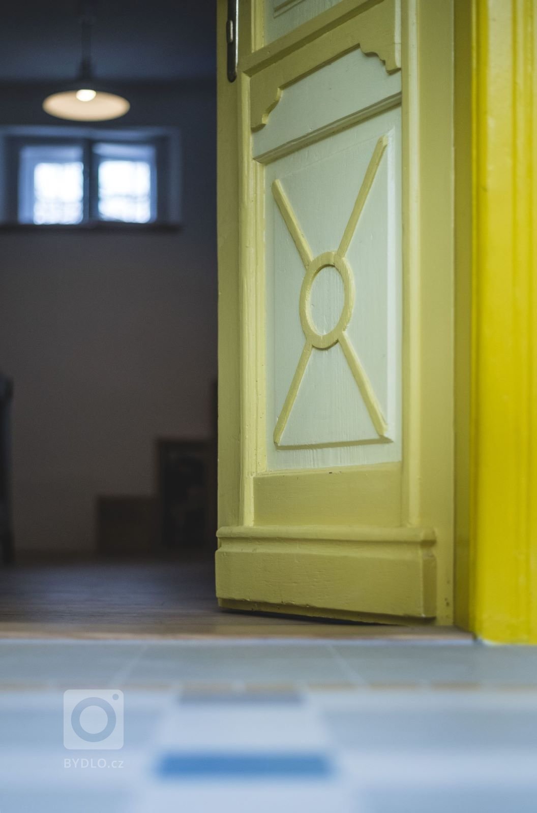 Představujeme rekonstrukci obytné části statku, ke kterému má rodina investora silné citové pouto. Cílem projektu bylo zachránit objekt po&nbsp;stavební…