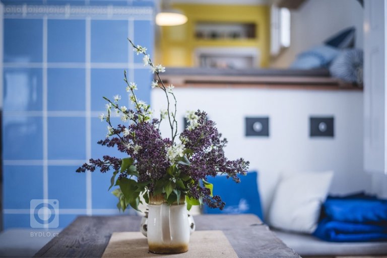 add picture to album