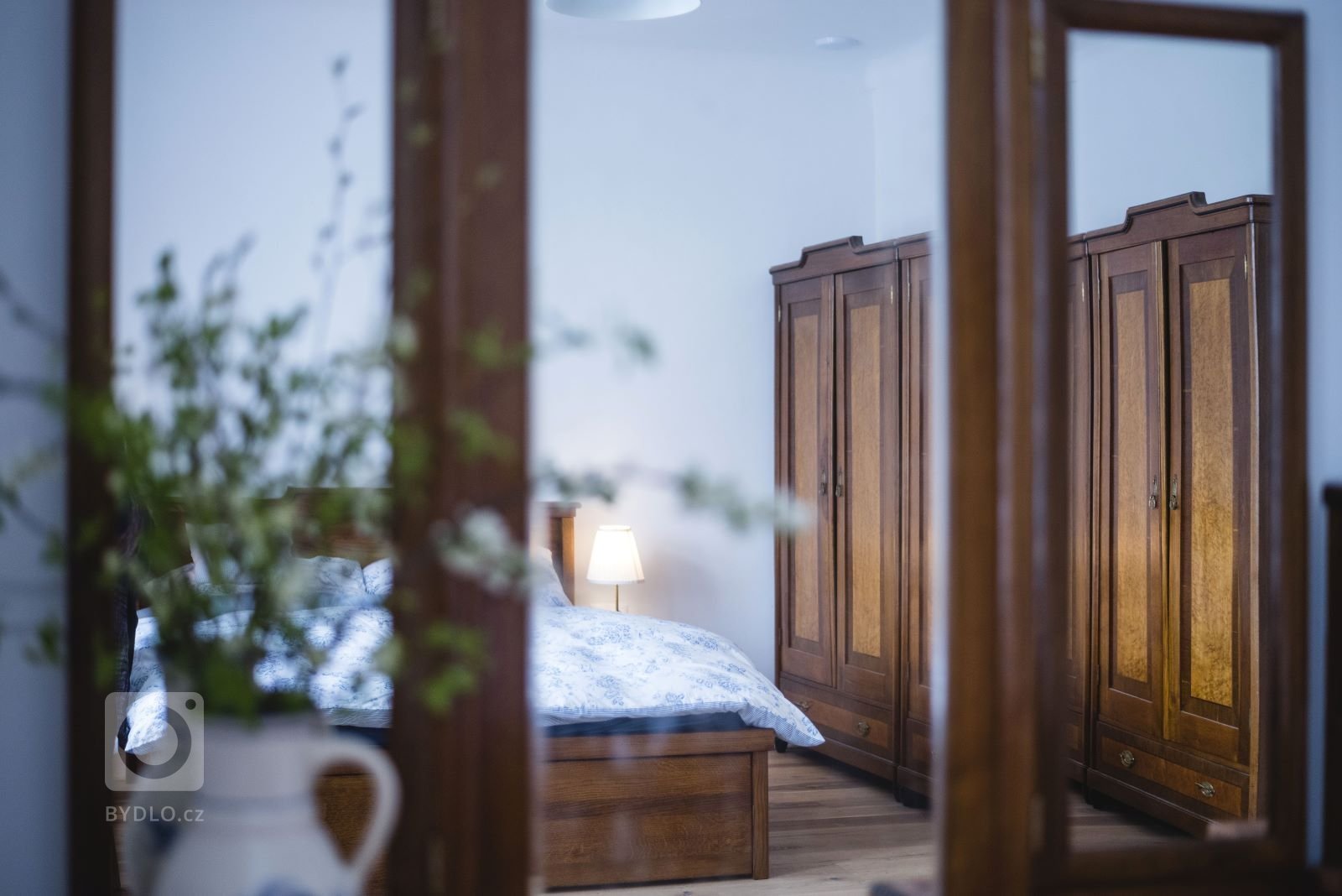 Představujeme rekonstrukci obytné části statku, ke kterému má rodina investora silné citové pouto. Cílem projektu bylo zachránit objekt po&nbsp;stavební…