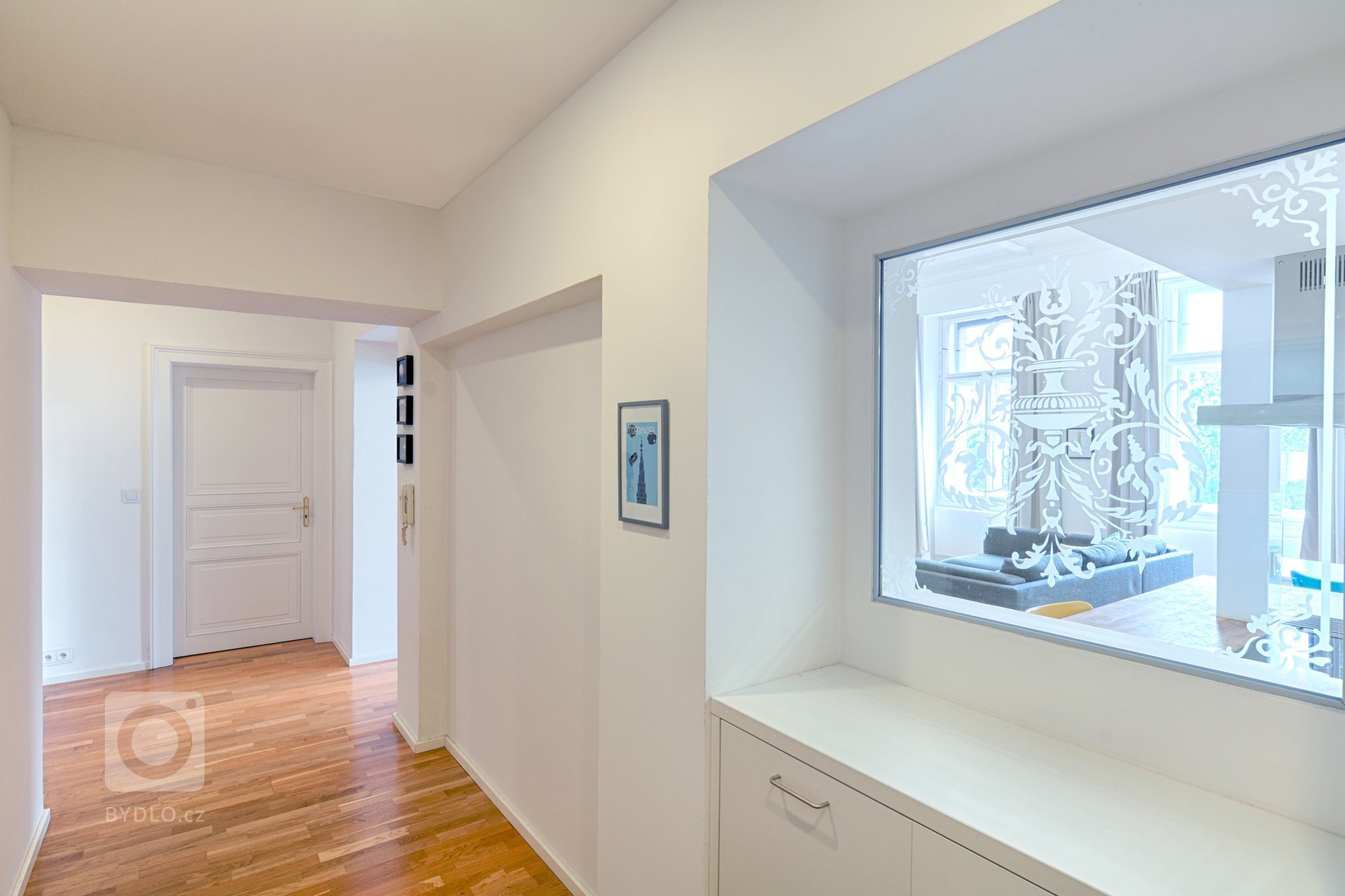 Příjemná spolupráce začala nejprve nezávaznou konzultací ohledně hrubého dispozičního řešení. Stávající dispozice, která ještě pomalu odrážela fungování…