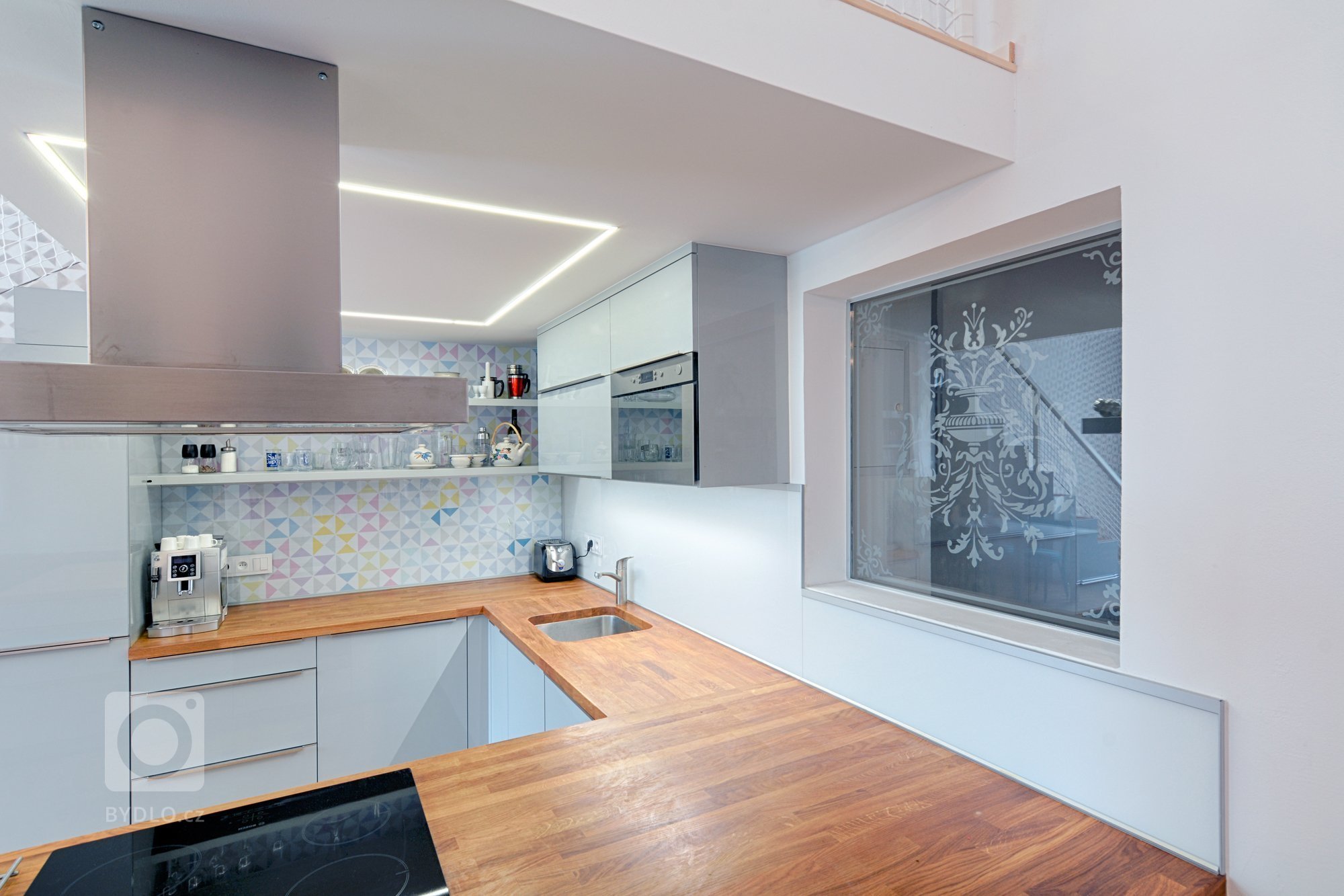 Příjemná spolupráce začala nejprve nezávaznou konzultací ohledně hrubého dispozičního řešení. Stávající dispozice, která ještě pomalu odrážela fungování…