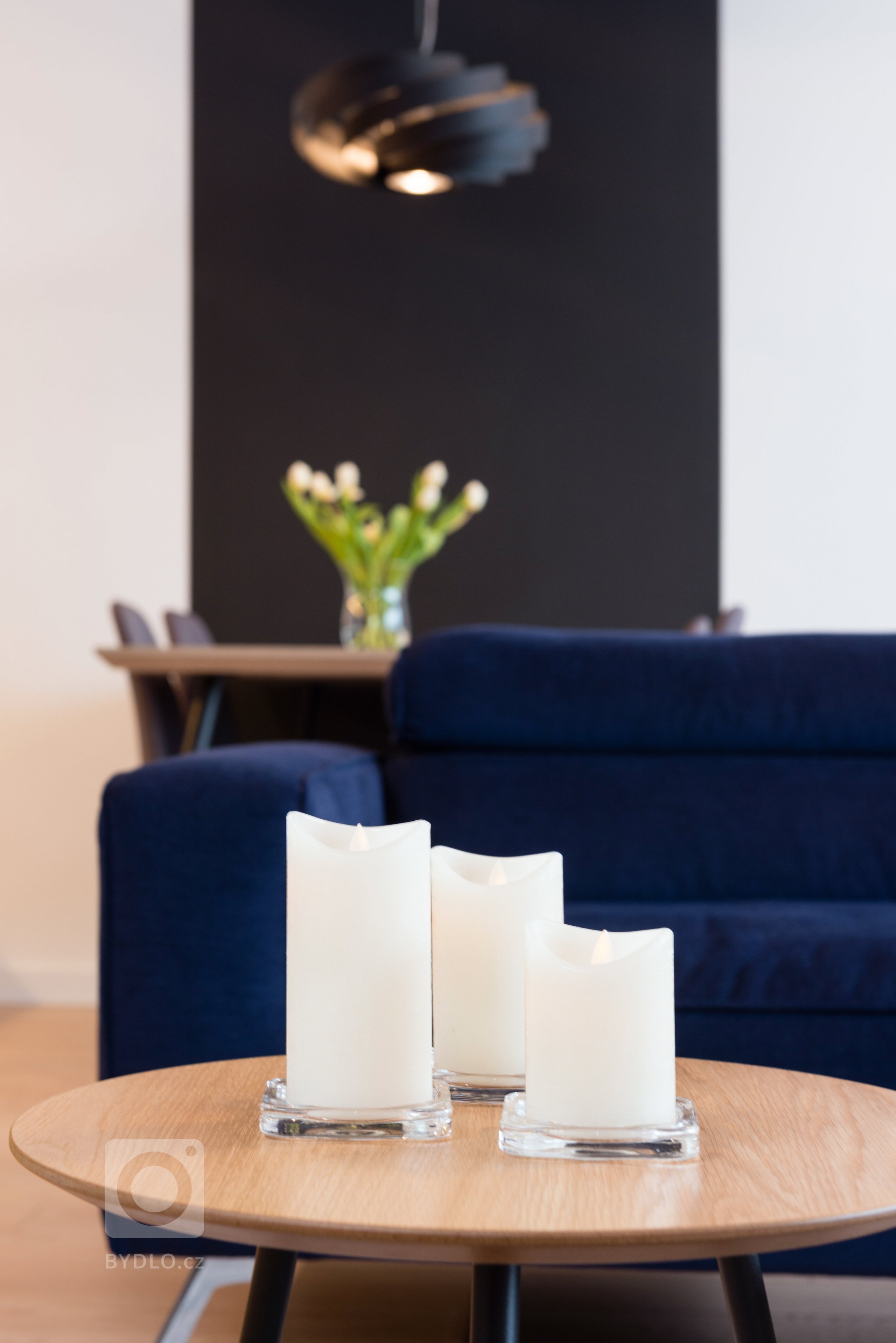 REALIZACE NÁVRHU INTERIÉRU BYTU PRO MLADÉHO MUŽE V BRATISLAVĚ.

Realizace&nbsp;interiéru bytu&nbsp;pro mladého muže.&nbsp;V interiéru převládá kombinace…