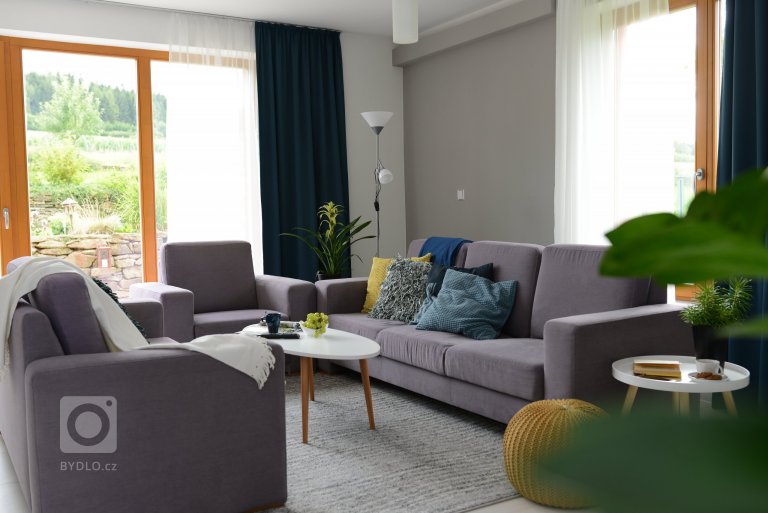 add picture to album