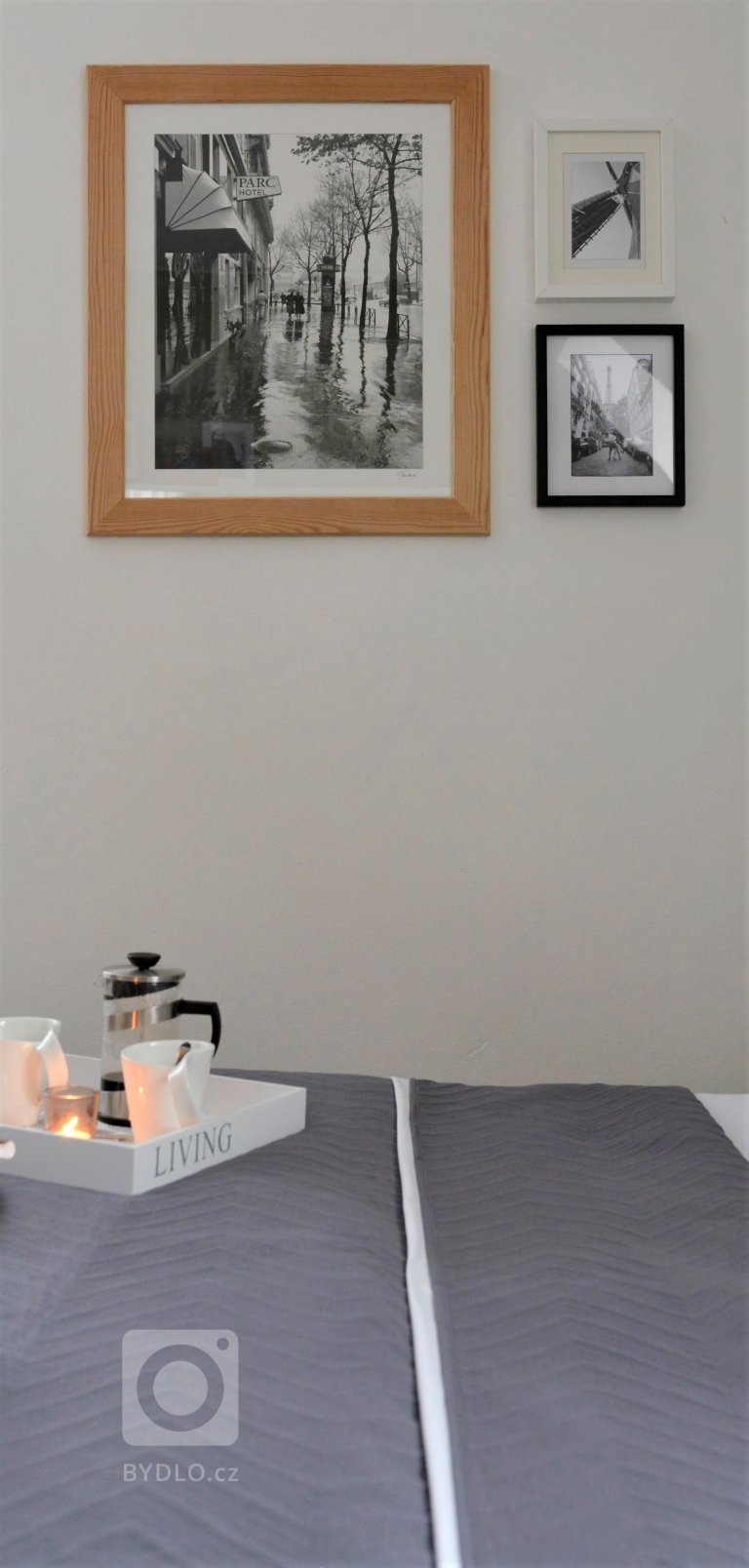 add picture to album