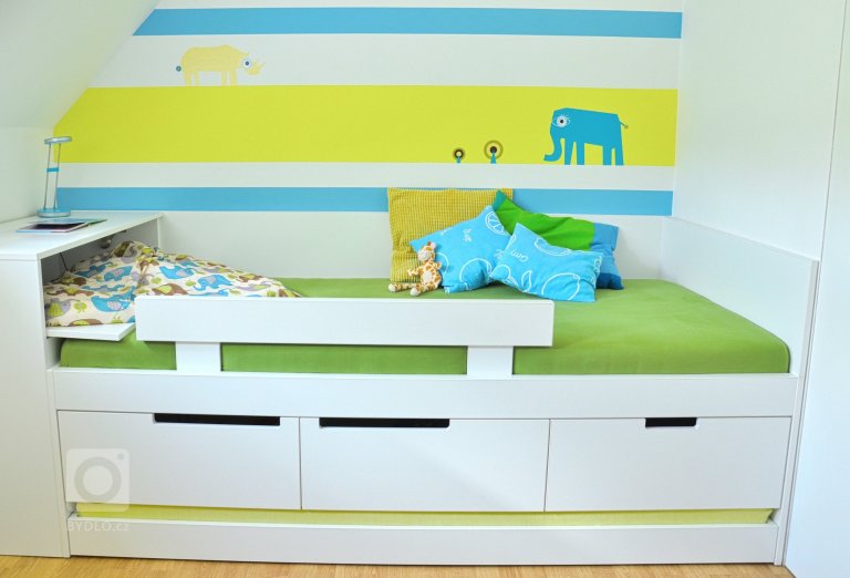 add picture to album