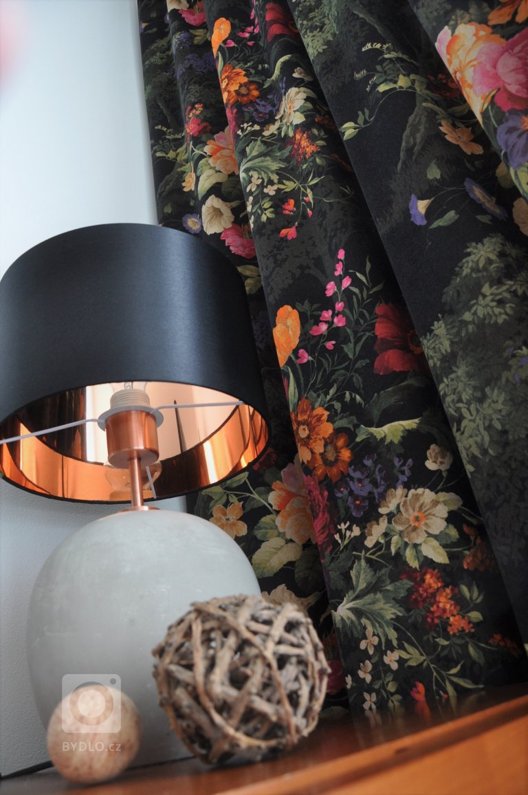 add picture to album