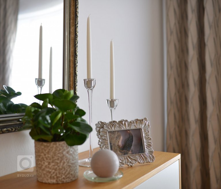 add picture to album