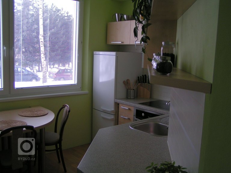 Malá kuchyň v paneláku