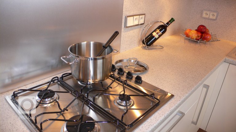 add picture to album