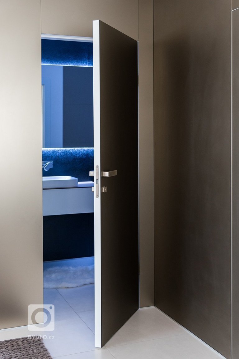 add picture to album