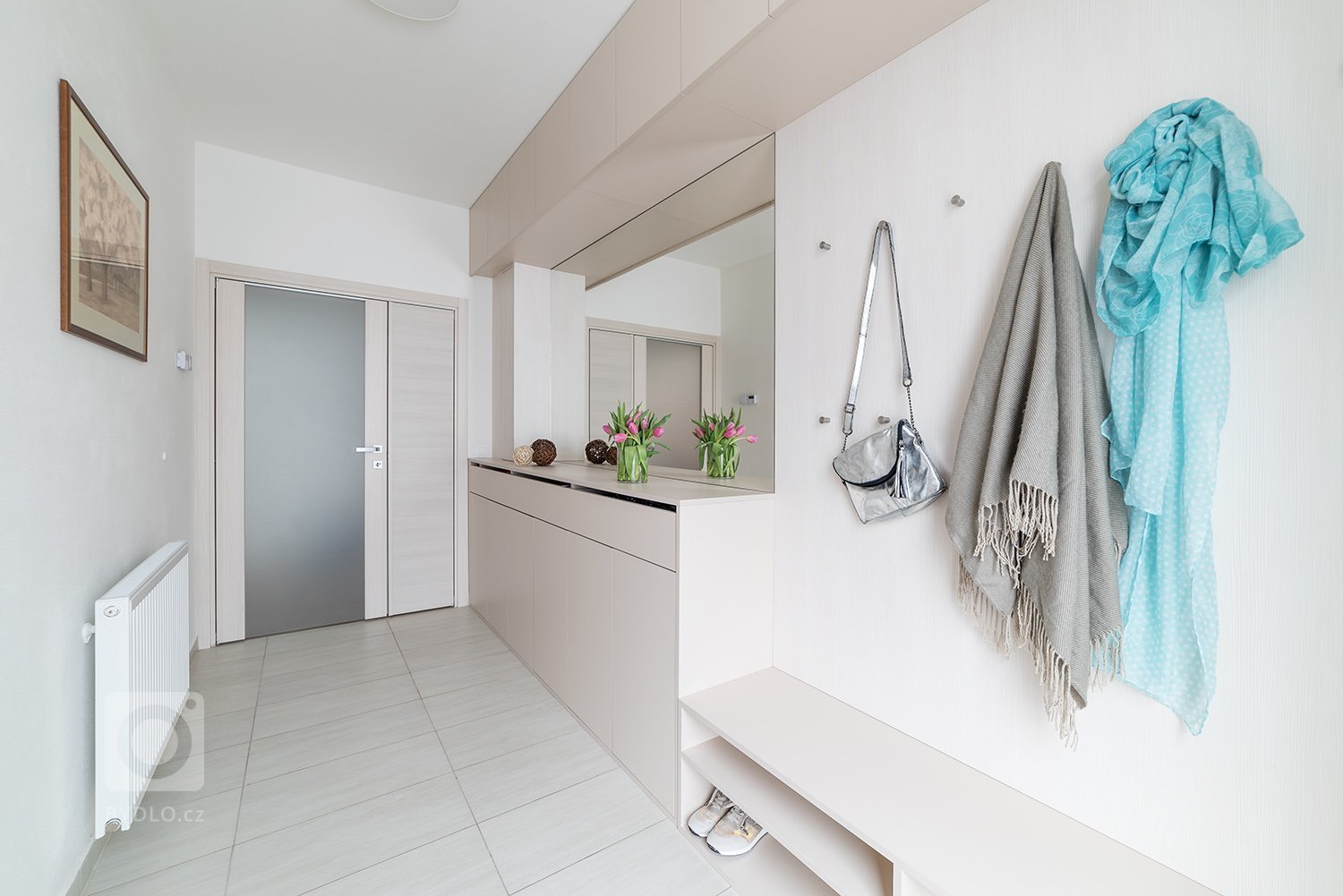 Novostavba jednopodlažního rodinného domu se nachází kousek od centra Brna a je ukrytá v atriu nového bytového domu. Poskytuje&nbsp;tedy dostatek soukromí a…