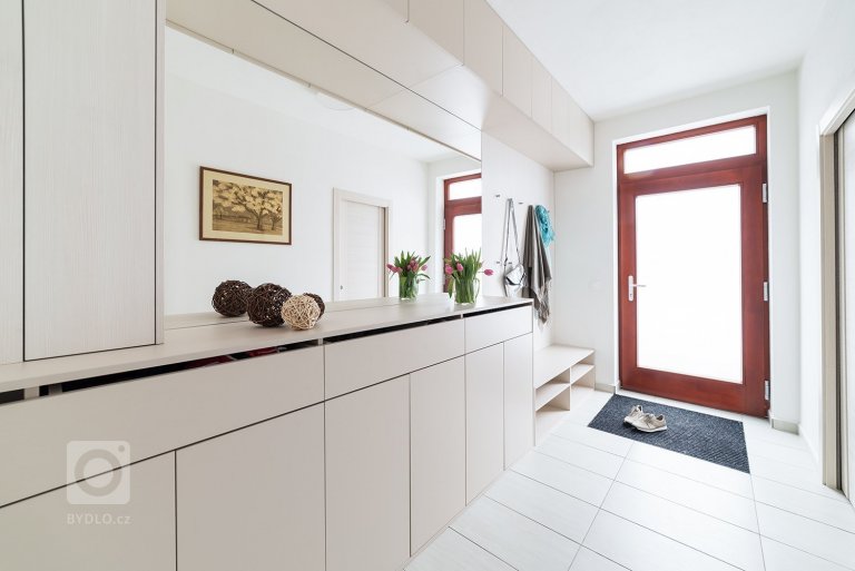 add picture to album