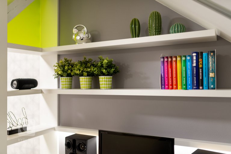 add picture to album