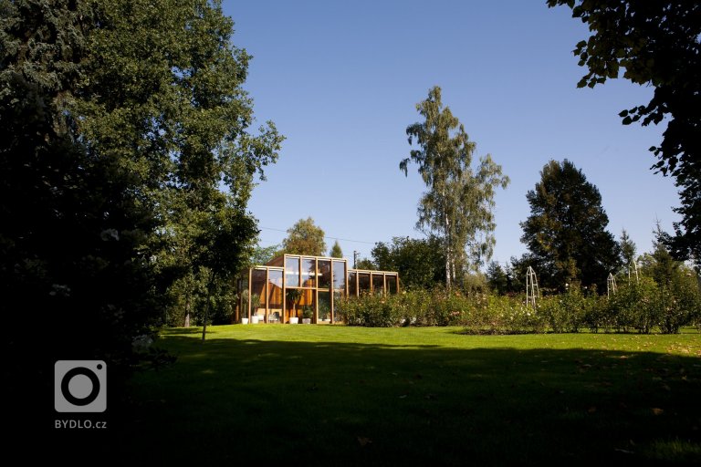 add picture to album