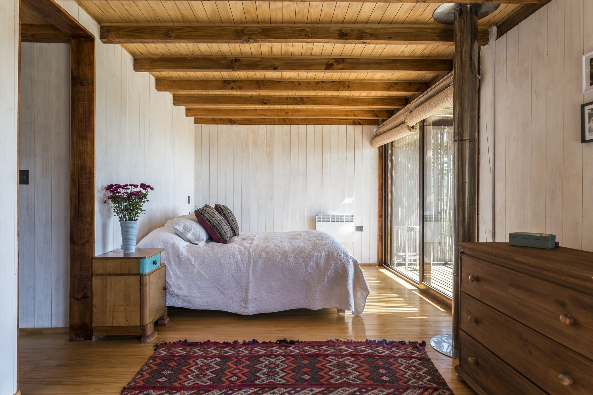 Atraktivní bydlení v modulárním domě s výhledem na vodní hladinu