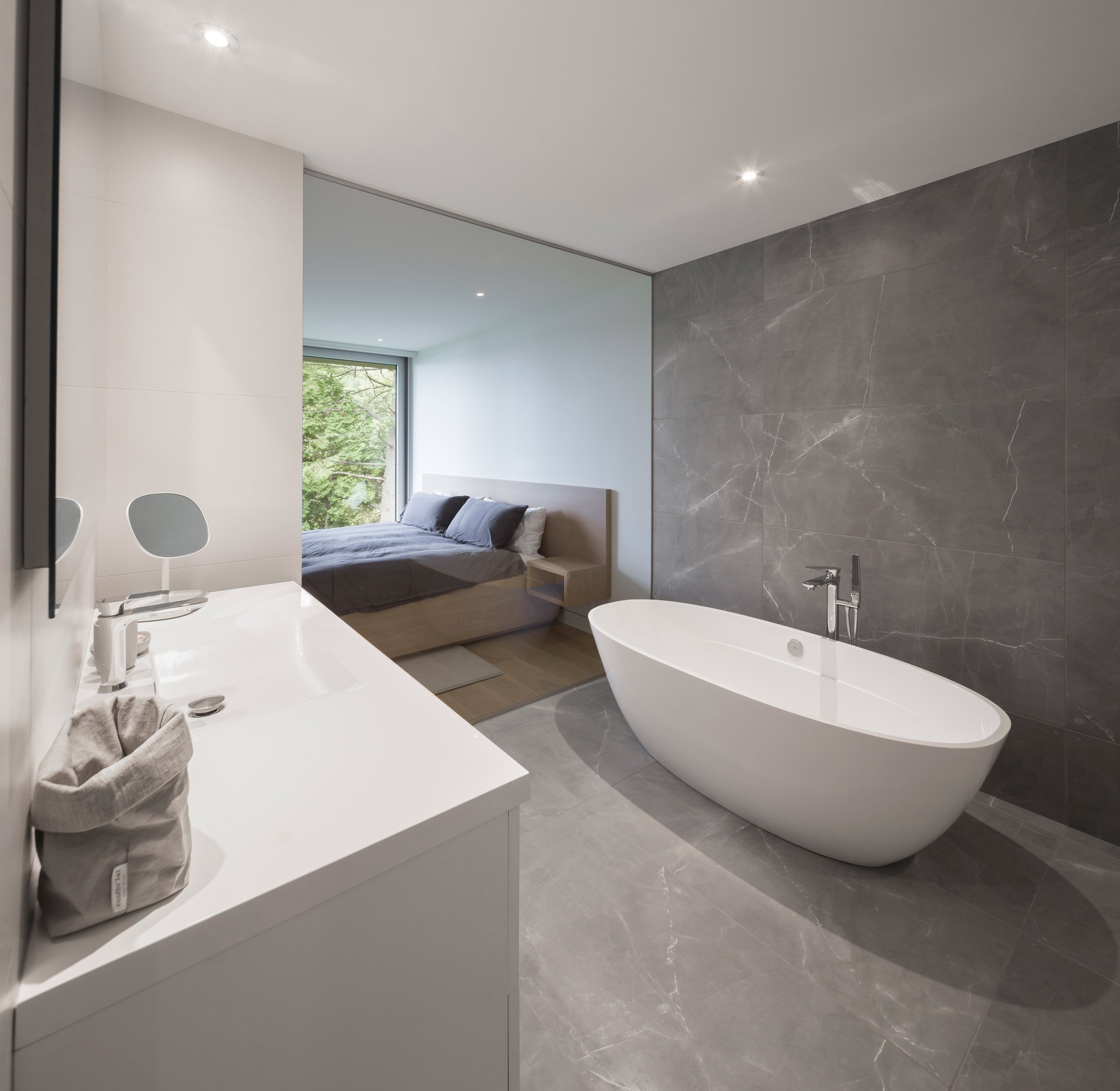 Bungalov ze dřeva a kamene