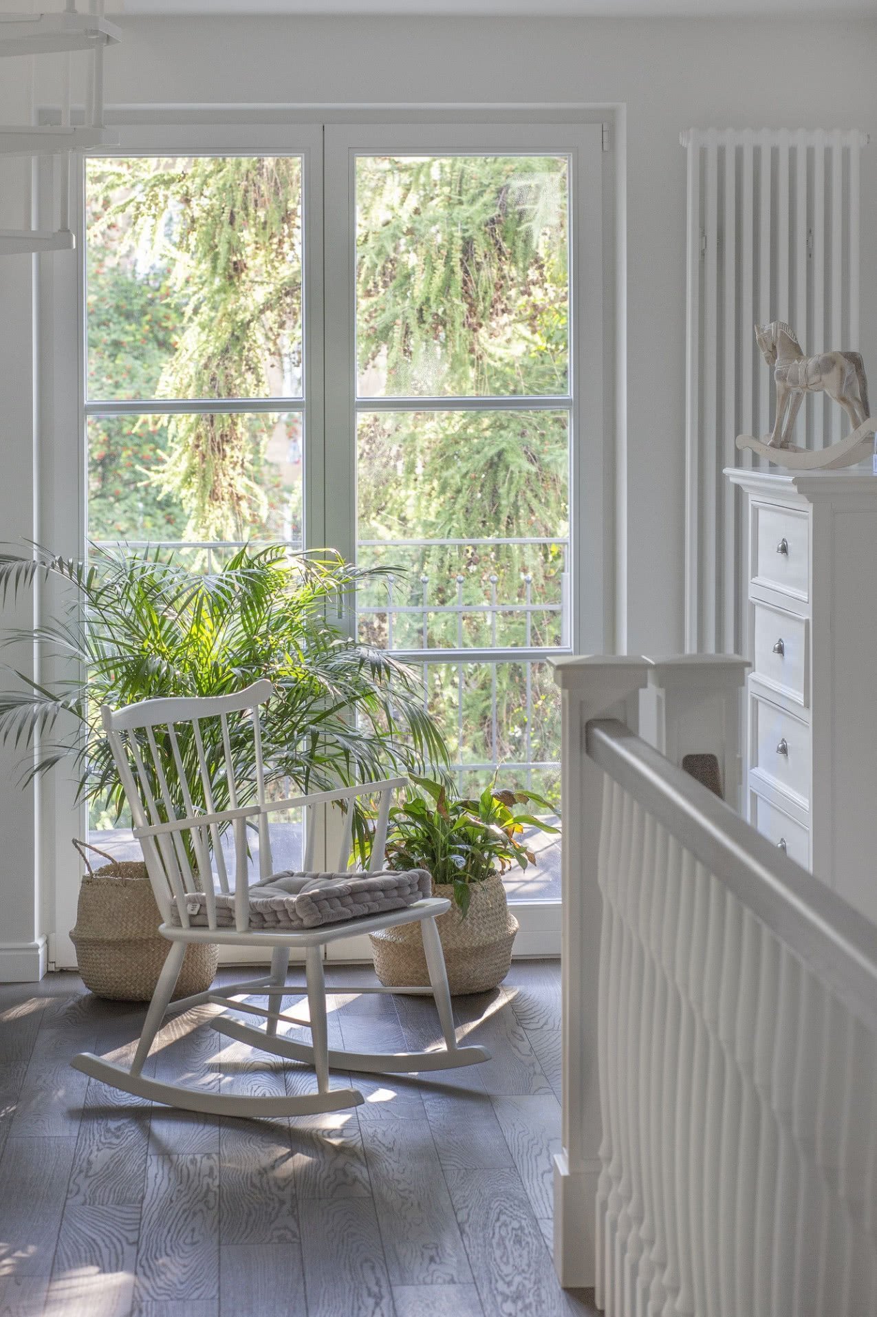 Byt v činžovním domě s atmosférou starého Londýna