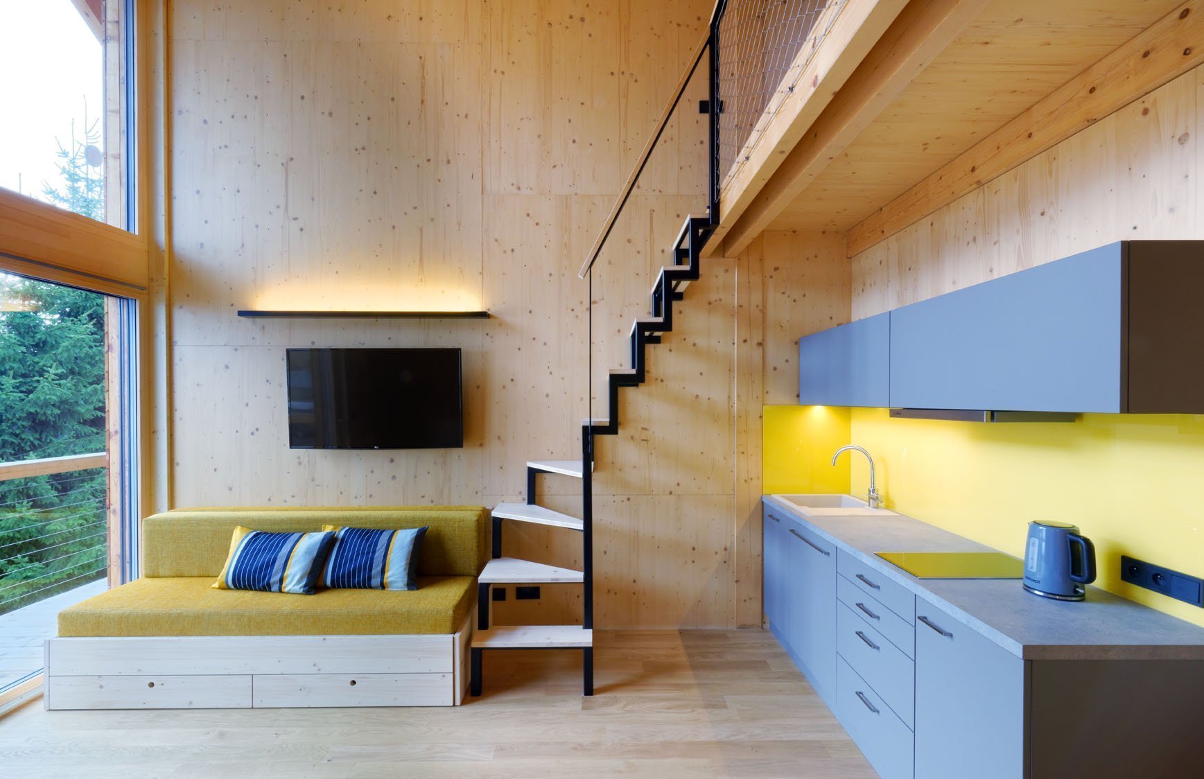 Chata ze smrkových CLT panelů