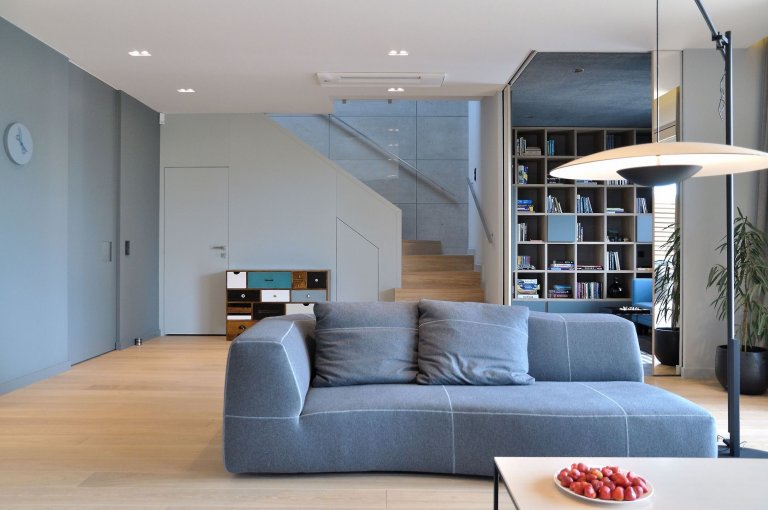 Dialog dřeva s betonem