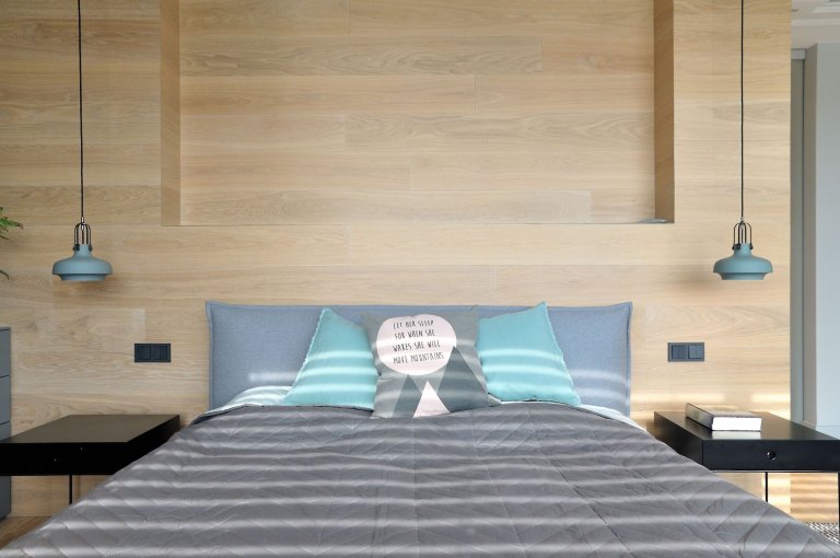 Dialog dřeva s betonem