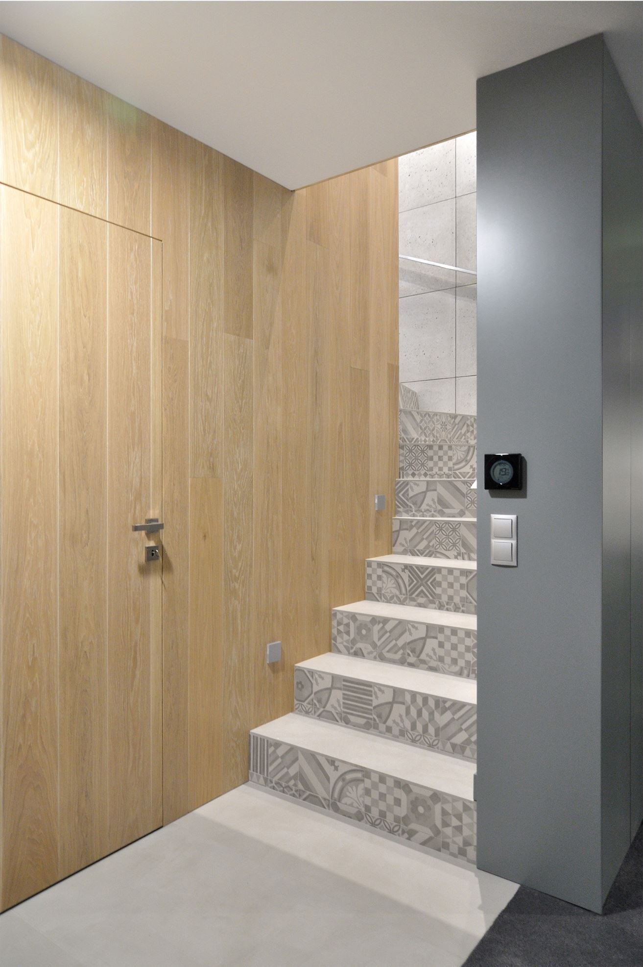 Dialog dřeva s betonem