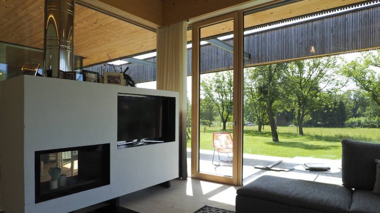 Dřevostavba jako kombinace dřeva a skla?