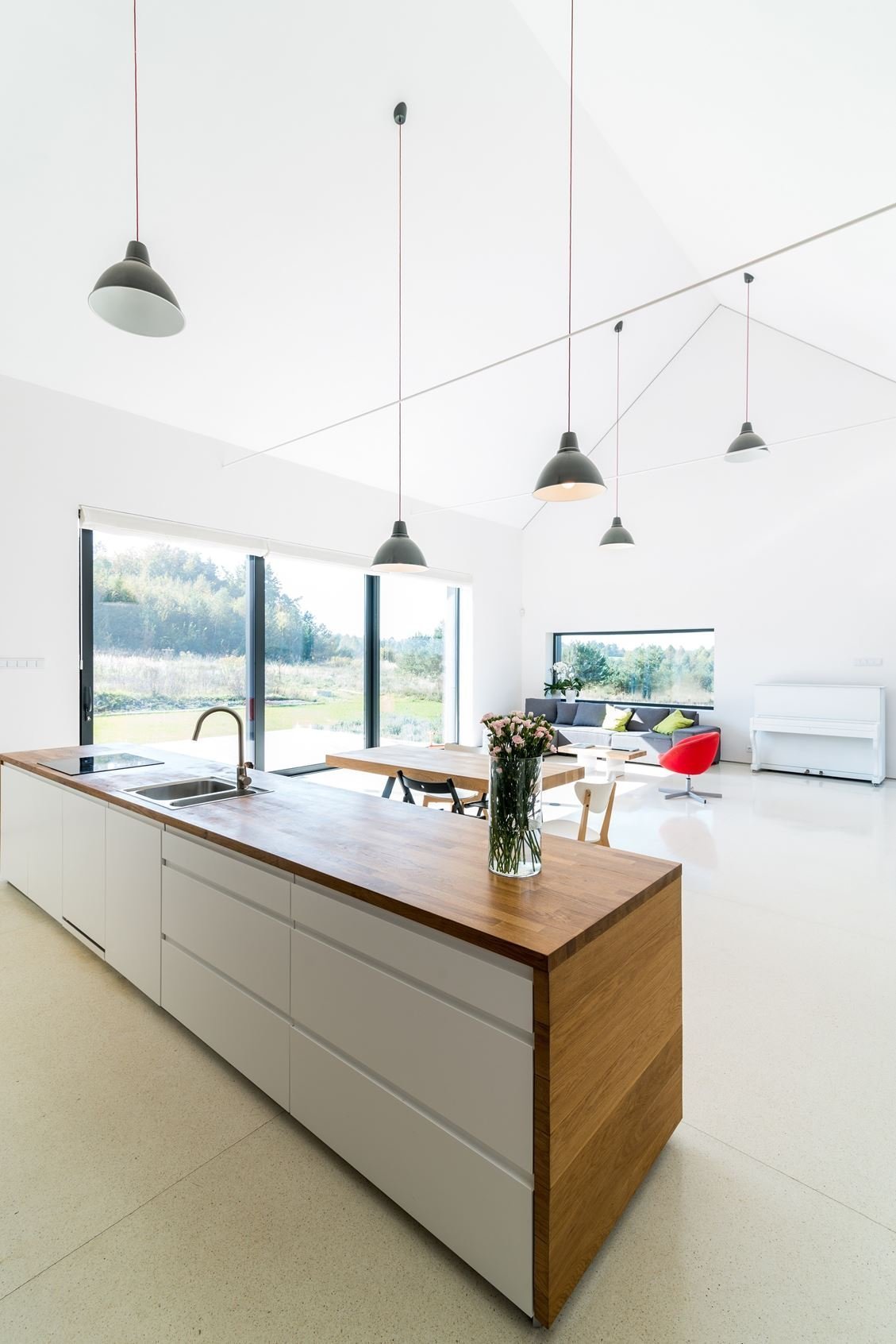 Dům s fasádou z gabionu, aneb bydlení v moderním kabátě