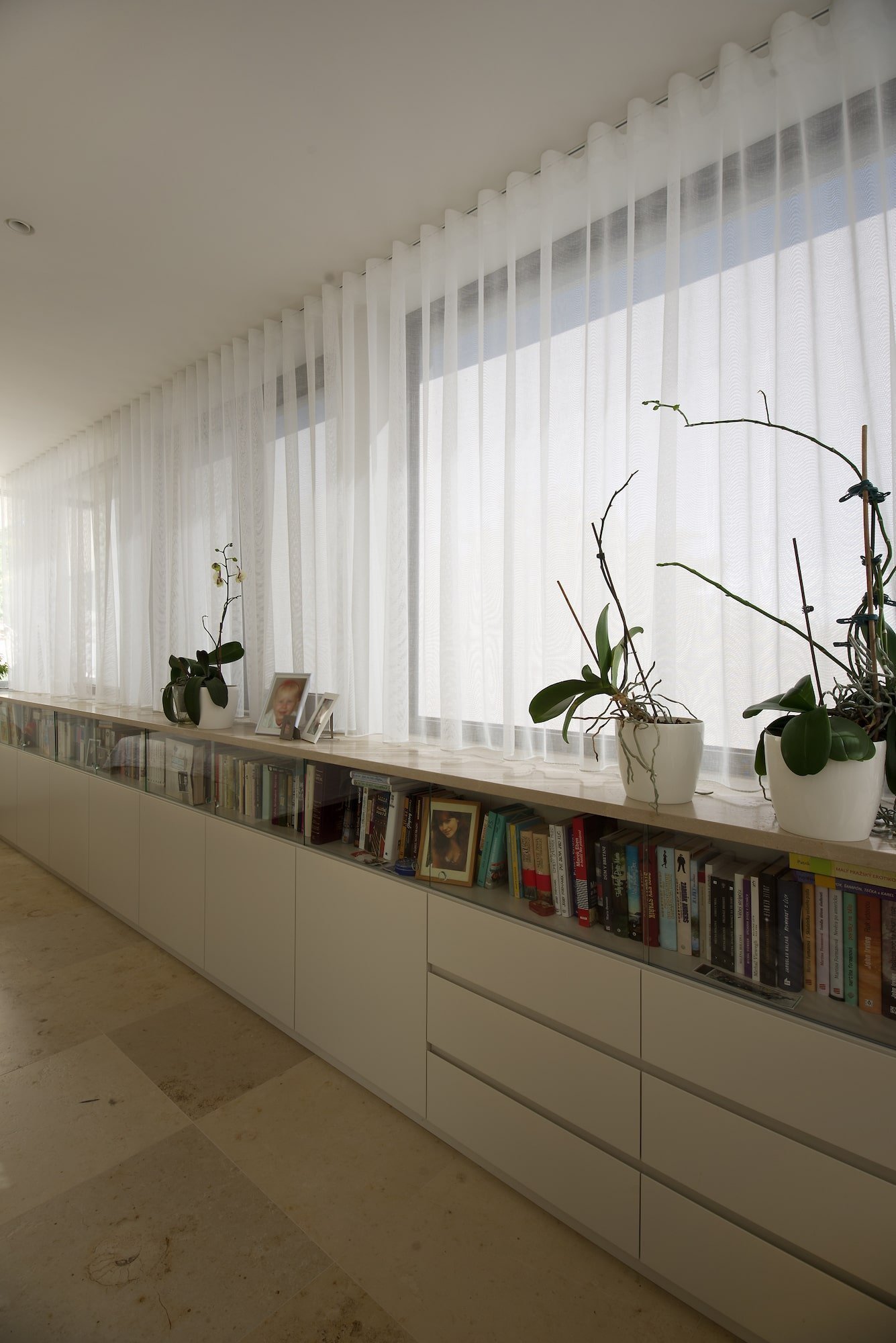 Funkcionalistická vila na skále