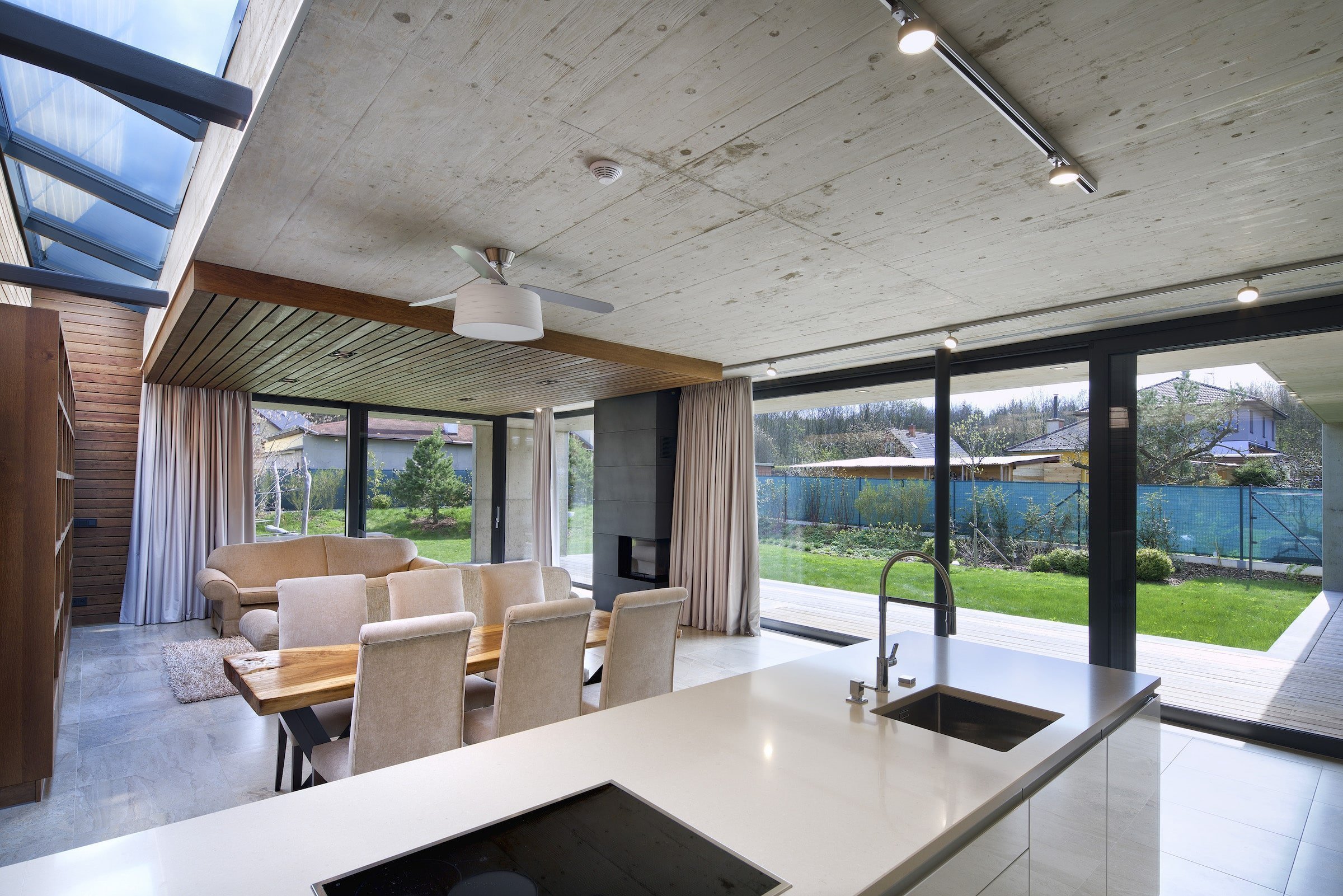 Jednopodlažní dům z betonu