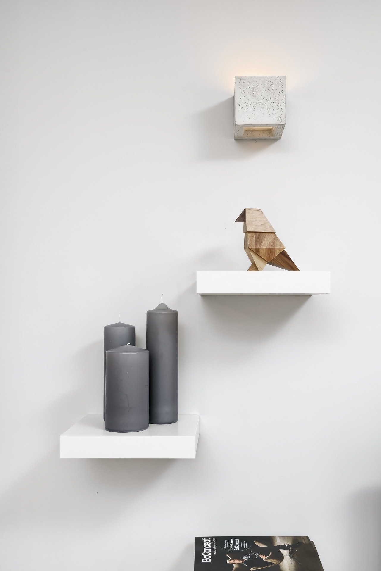 Moderní byt v šedé barvě