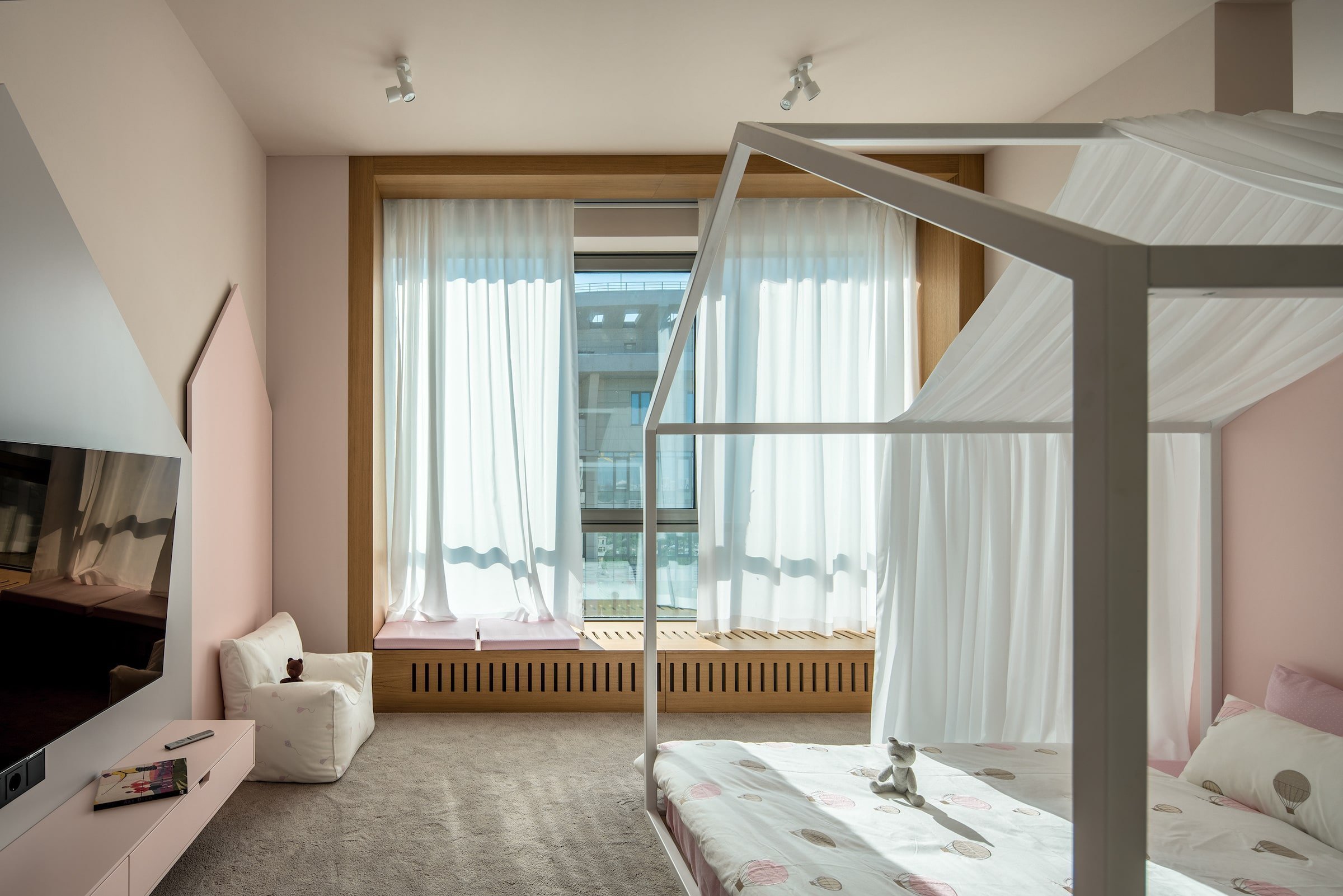 Moderní interiér bytu v Kyjevě