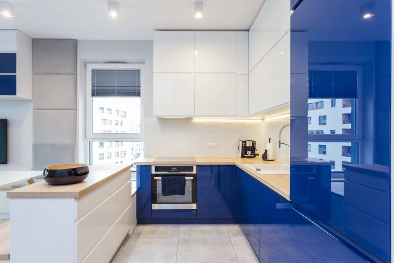 Modrá barva v interiéru