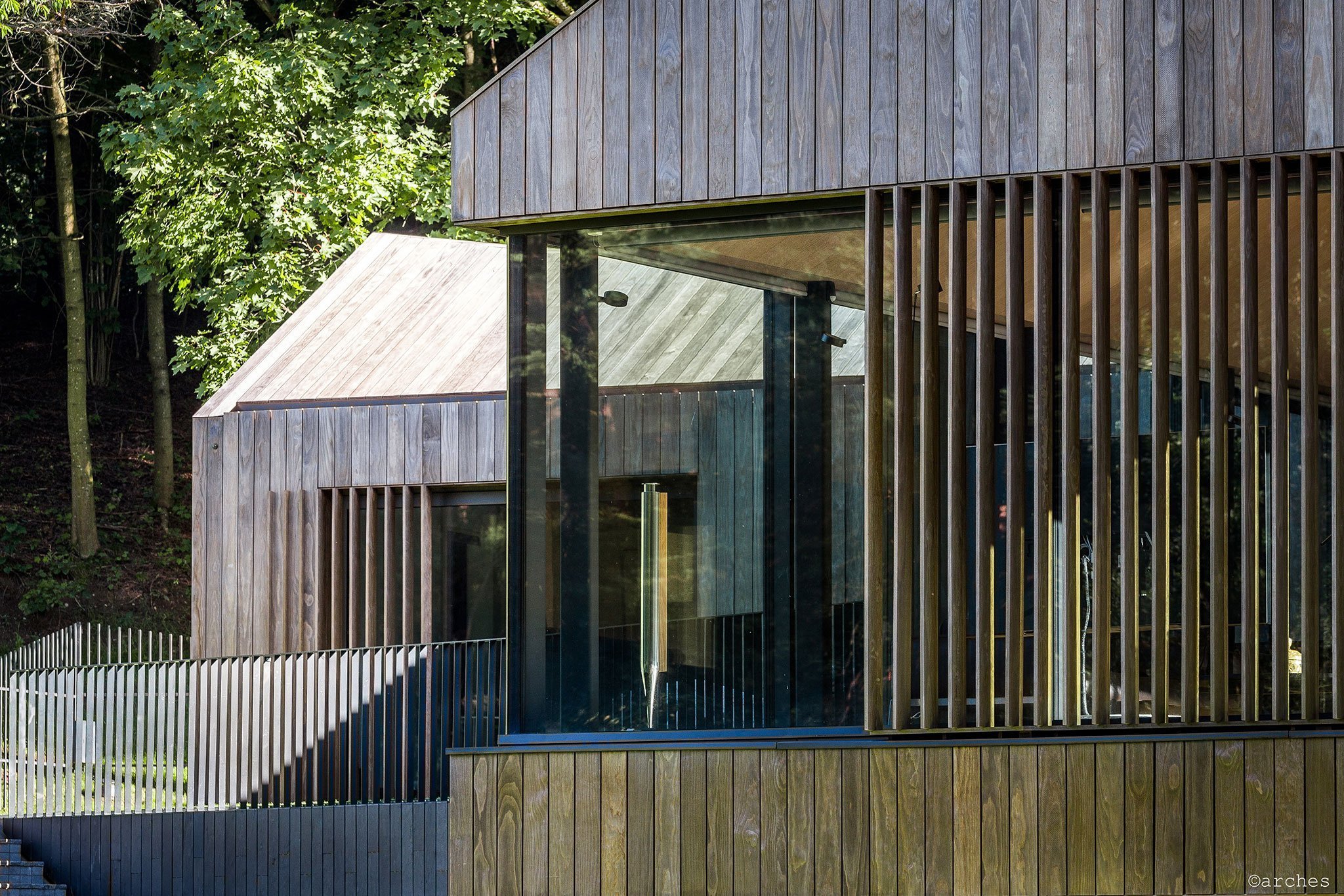 Nádherná vila ukrytá v lesích