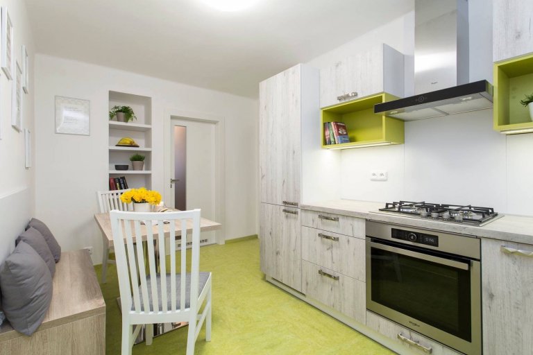 Jak se snáší podlahové vytápění s různými typy krytin?