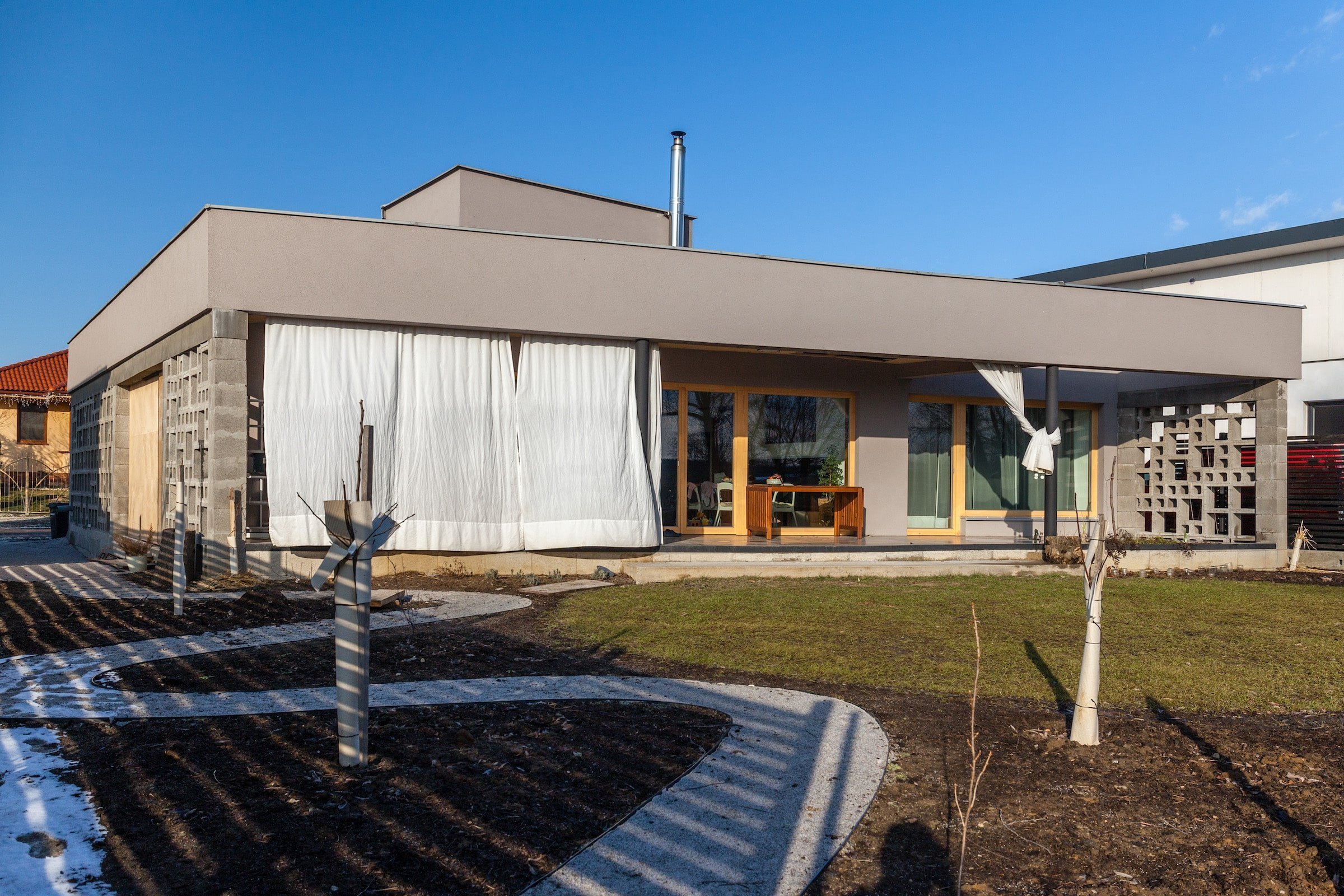 Rodinný dům se světlíkem