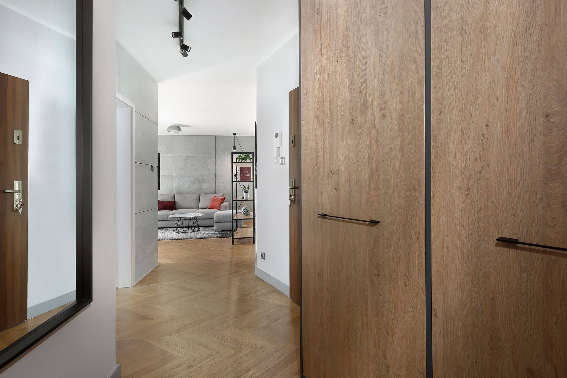 Šedá barva v interiéru není nuda