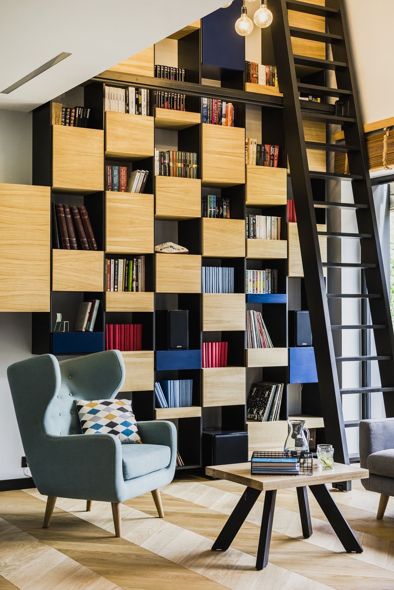 Sen o moderním bydlení v bažinaté krajině